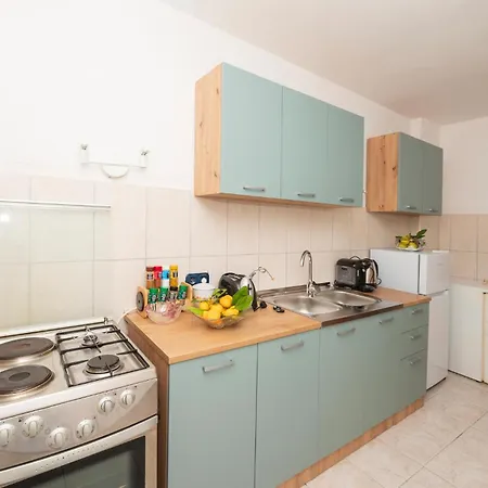 3 Bedroom Amazing In Apartment
